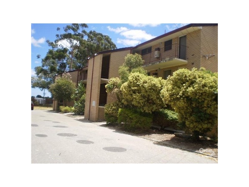 18/67 Lester Drive, Thornlie WA 6108