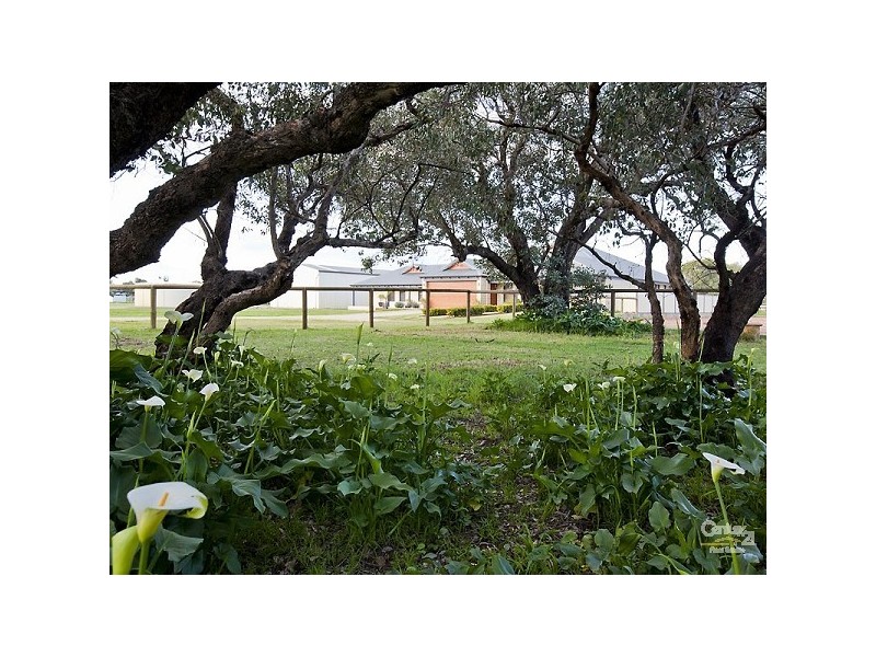 47 Fieldview Chase, Oakford WA 6121