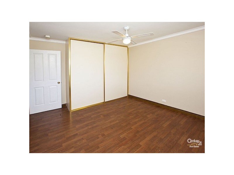 23 Harpenden Street, Huntingdale WA 6110