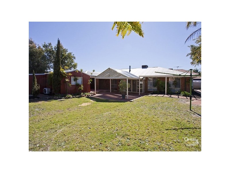 1 Hakea Court, Thornlie WA 6108