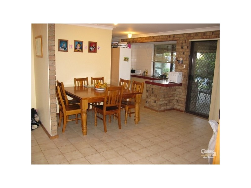 17 Tunnicliffe Street, Parmelia WA 6167