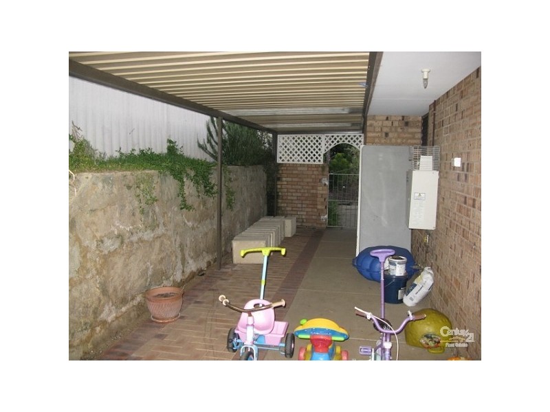17 Tunnicliffe Street, Parmelia WA 6167