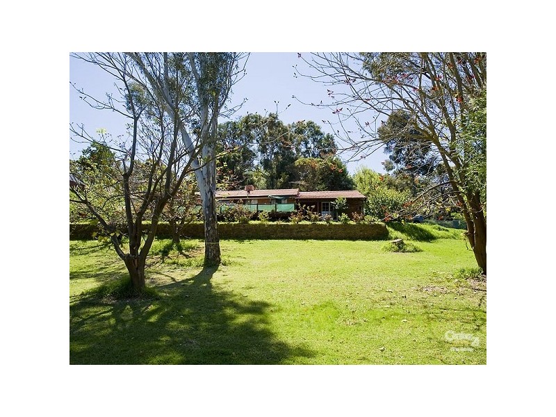 28 Cabarita Road, Kalamunda WA 6076