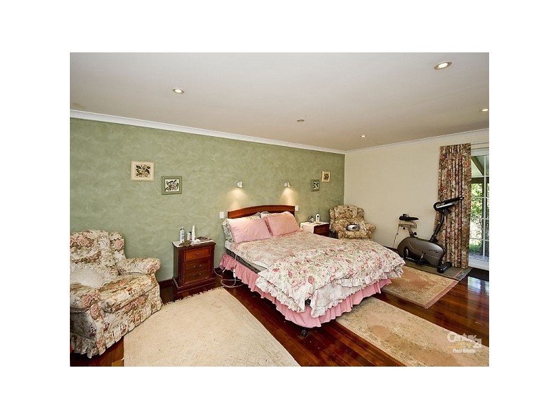 28 Cabarita Road, Kalamunda WA 6076