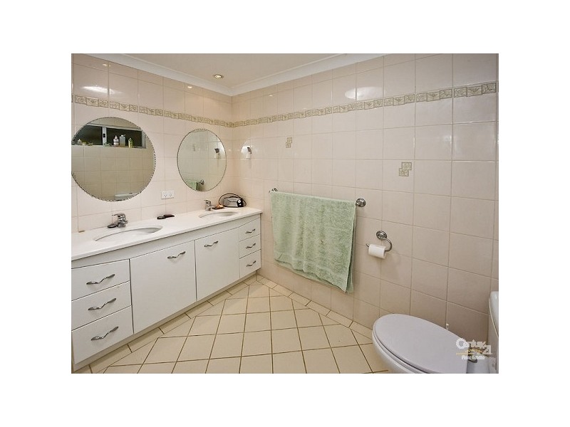 28 Cabarita Road, Kalamunda WA 6076