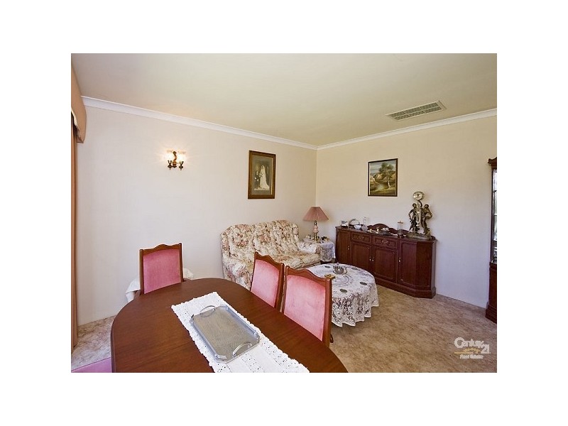 28 Cabarita Road, Kalamunda WA 6076