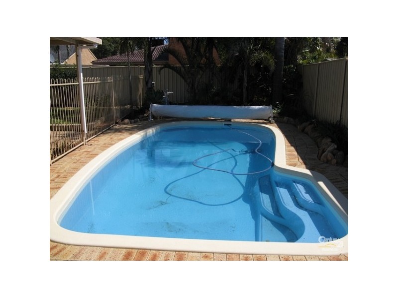 5 Camelot Court, Thornlie WA 6108