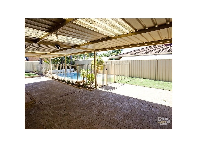 5 Camelot Court, Thornlie WA 6108