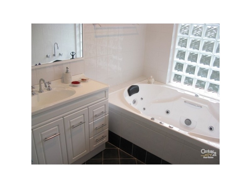 12 Sylvana Way, Willetton WA 6155