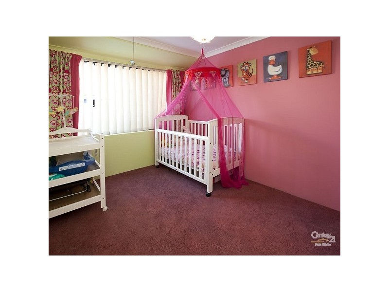 32 Cardiff Loop, Huntingdale WA 6110