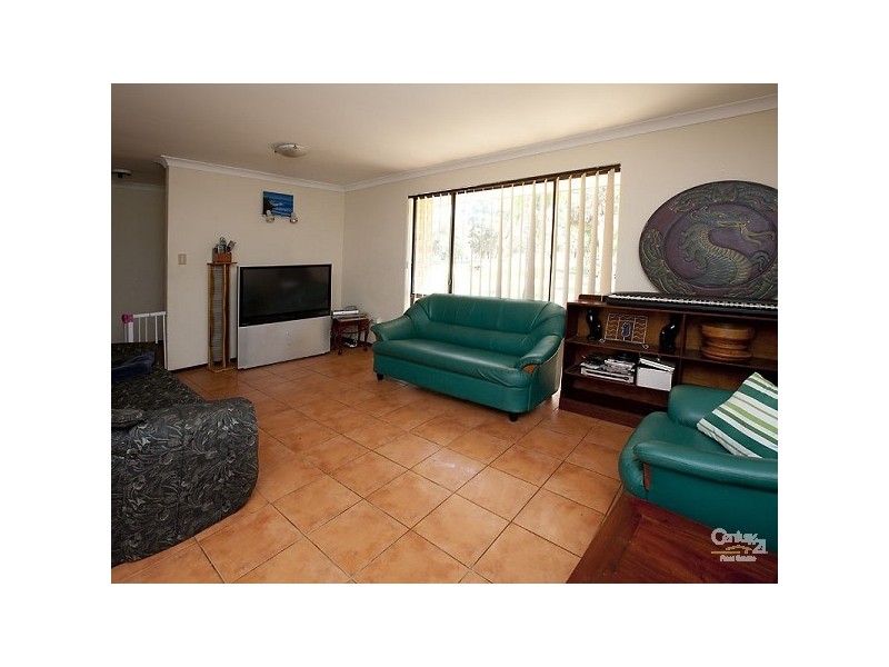 406 Orton Road, Oldbury WA 6121