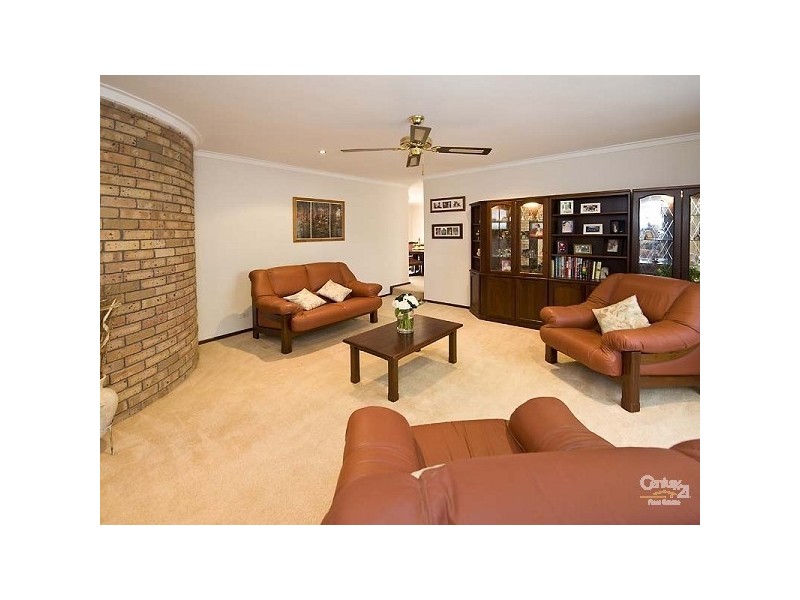 19 MacArthur Court, Willetton WA 6155