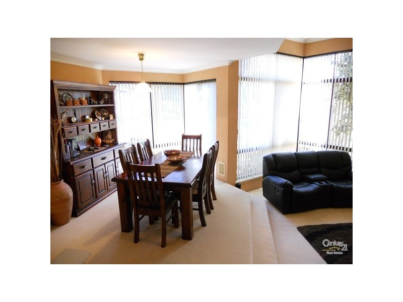 36 Santa Barbara Court, Waikiki WA 6169