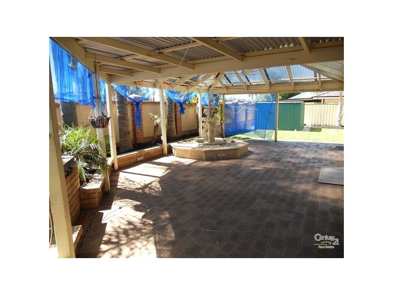 2 Wedgewood Glade, Gosnells WA 6110