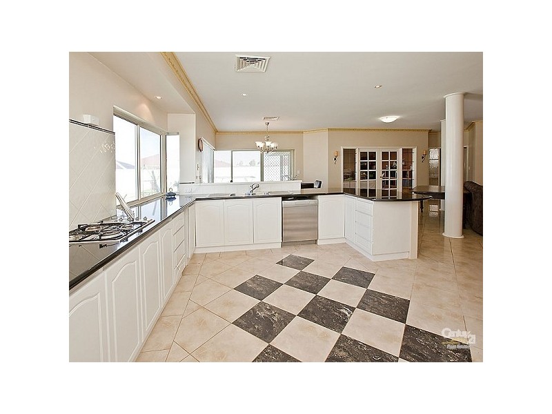 19 Arpenteur Drive, Baldivis WA 6171