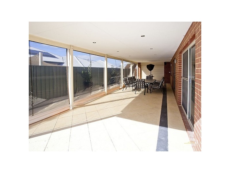 3 Longstaff Loop, Southern River WA 6110
