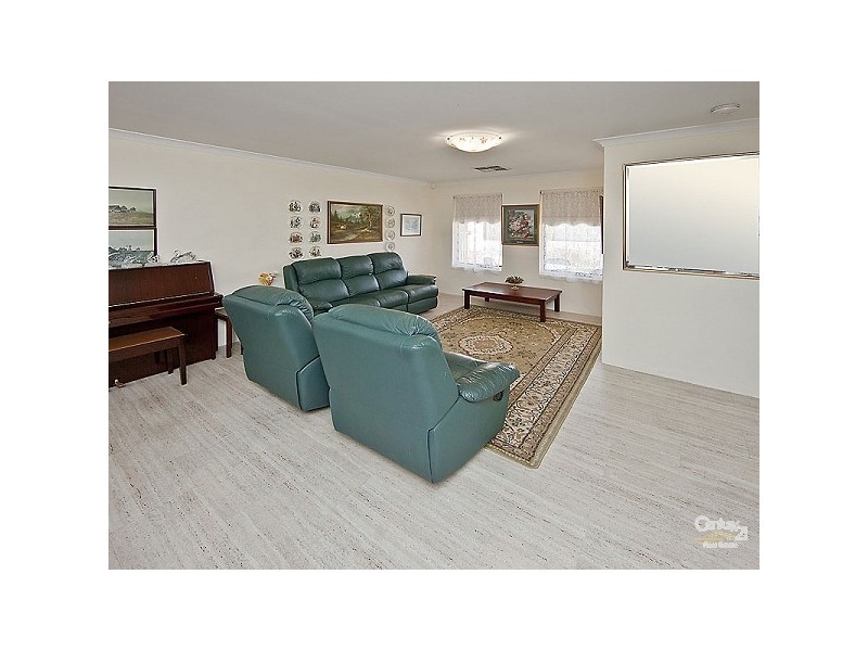 14 Calgary Street, Southern River WA 6110