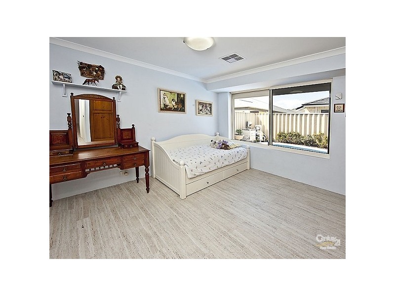 14 Calgary Street, Southern River WA 6110