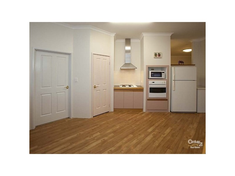 131 Ferndale Crescent, Ferndale WA 6148