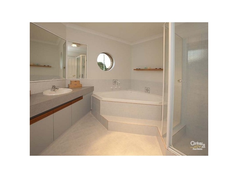 131 Ferndale Crescent, Ferndale WA 6148