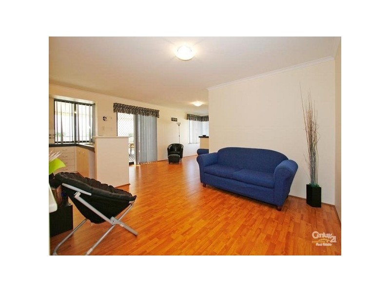 16 Samuel Loop, Canning Vale WA 6155
