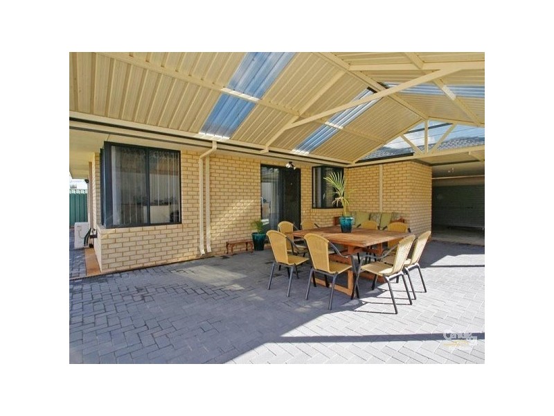 16 Samuel Loop, Canning Vale WA 6155