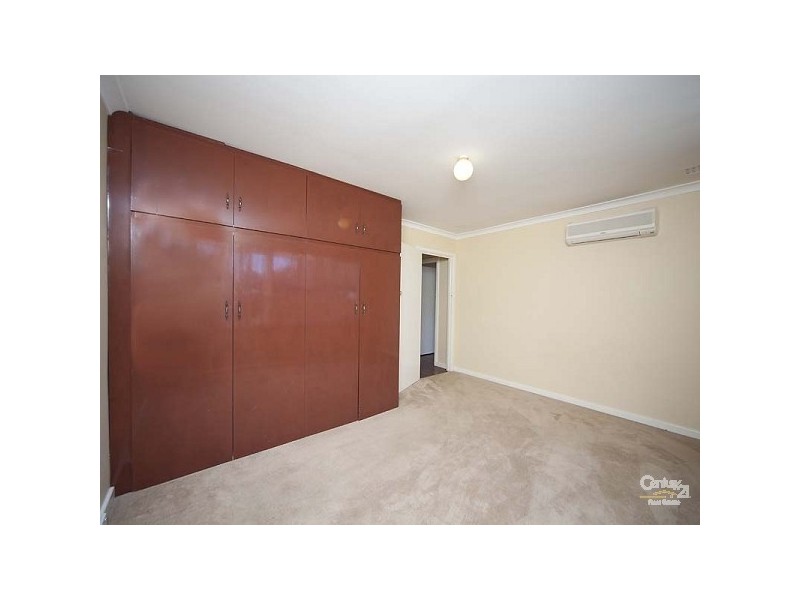 11 Meyrick Way, Langford WA 6147