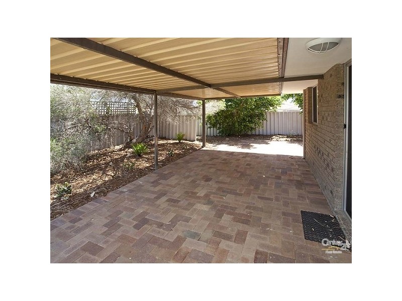 1 Tiree Place, Seville Grove WA 6112