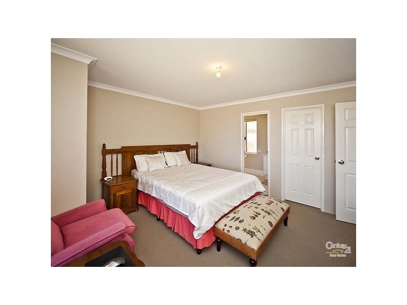 21 Spindrift Street, Jindalee WA 6036