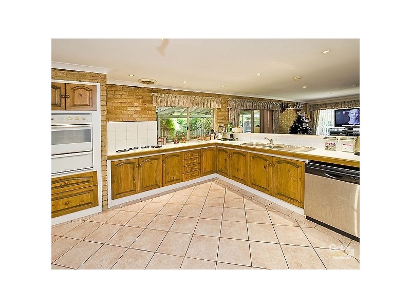22 Wisteria Place, Thornlie WA 6108