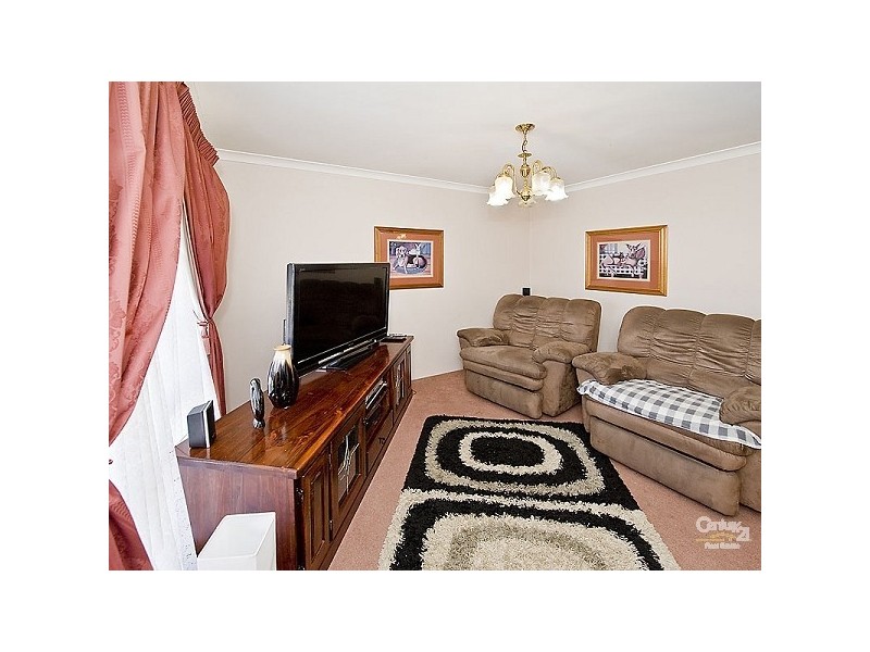 22 Wisteria Place, Thornlie WA 6108