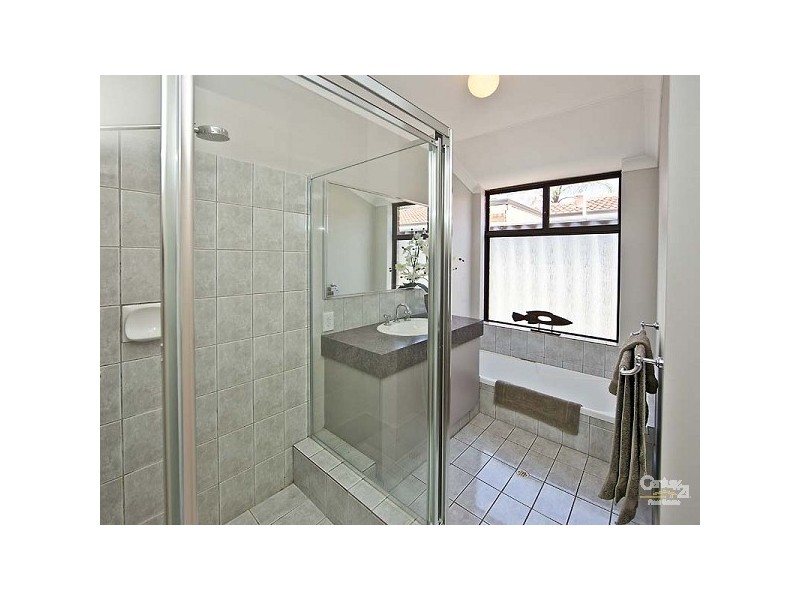 24 Pipit Close, Huntingdale WA 6110