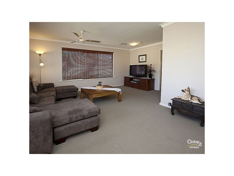 8 Ashurst Place, Huntingdale WA 6110