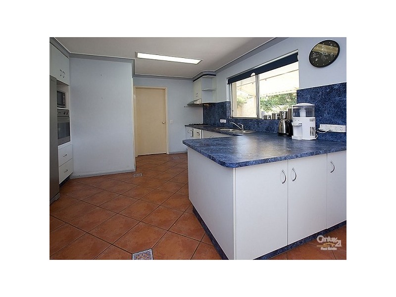 8 Ashurst Place, Huntingdale WA 6110