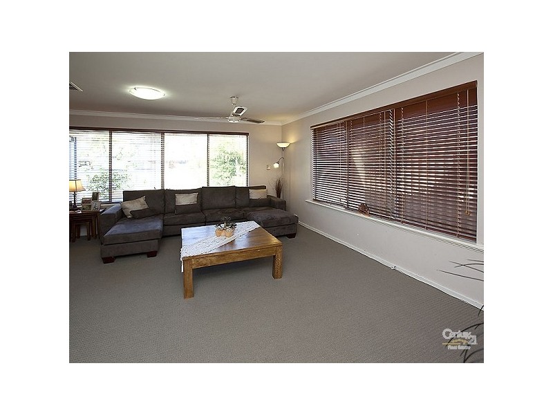 8 Ashurst Place, Huntingdale WA 6110