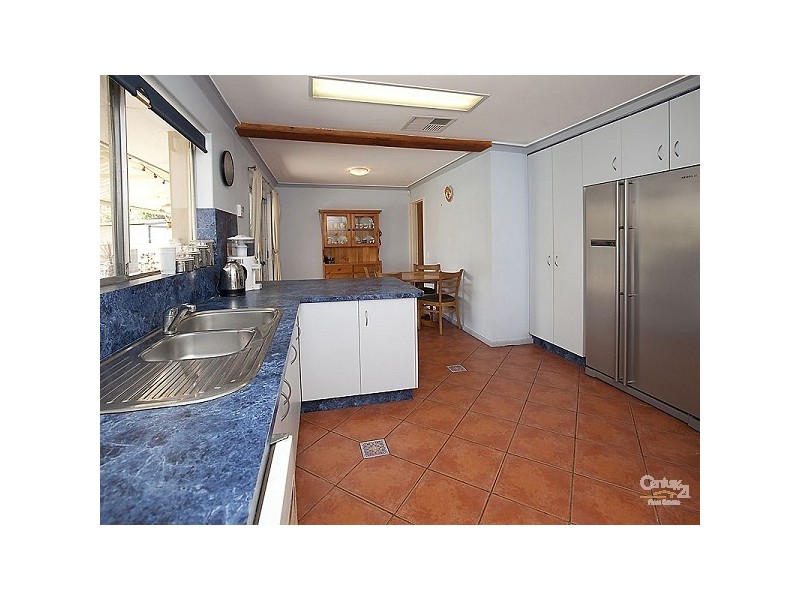 8 Ashurst Place, Huntingdale WA 6110