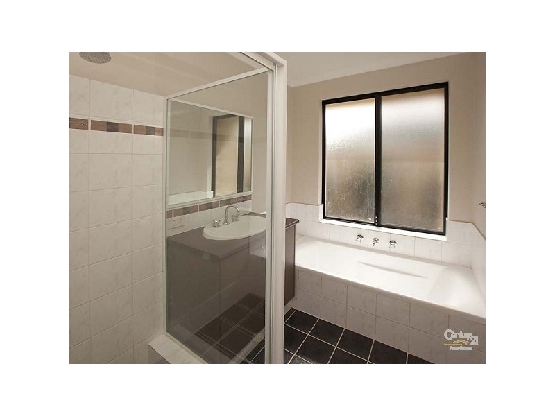 6 Wonich Fairway, Greenfields WA 6210