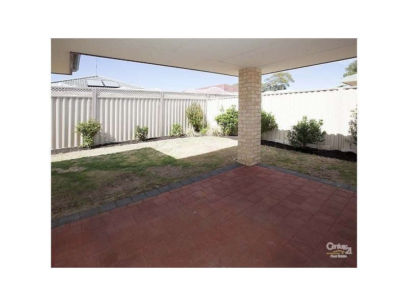 6 Wonich Fairway, Greenfields WA 6210