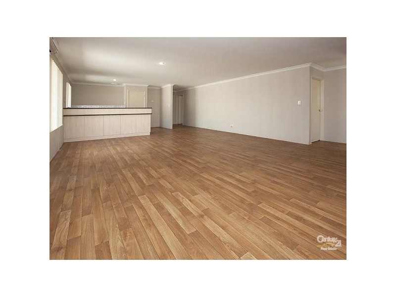 6 Wonich Fairway, Greenfields WA 6210