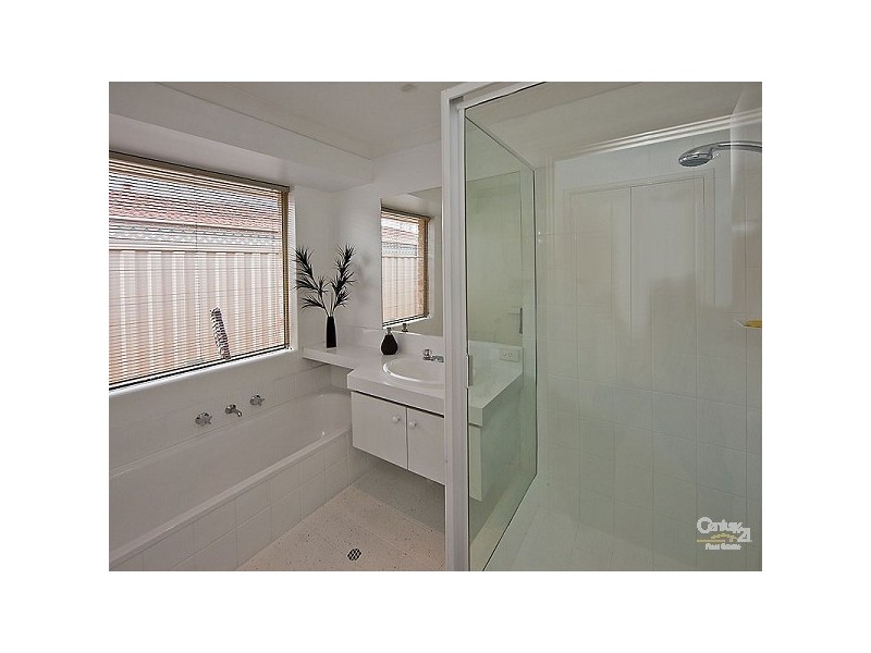 14 Parramatta Lane, Willetton WA 6155