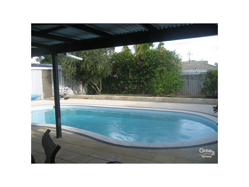 6 Mayo Court, Parkwood WA 6147