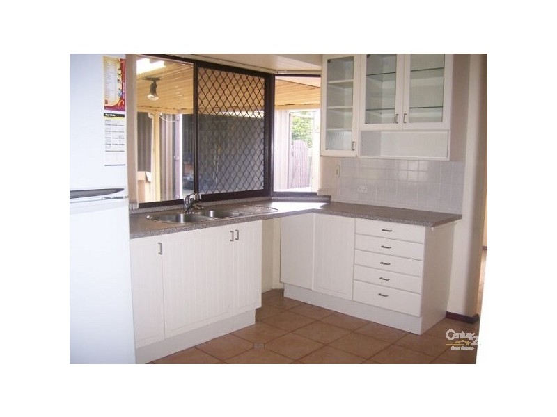 49 Ovens Road, Thornlie WA 6108