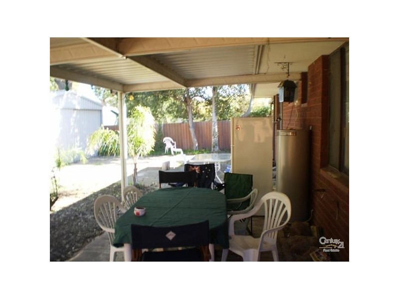 37 Parkfield Road, Kelmscott WA 6111