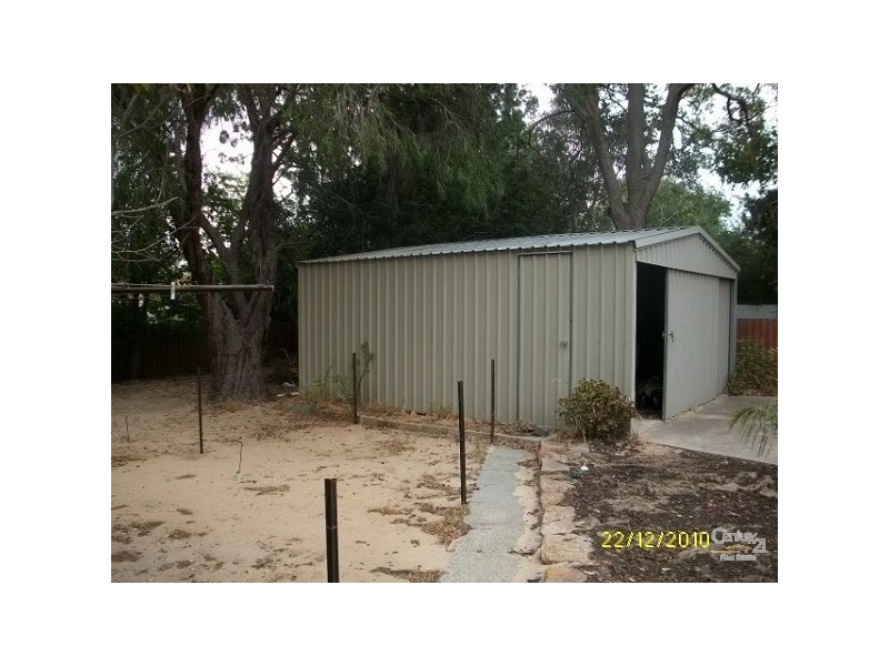 37 Parkfield Road, Kelmscott WA 6111