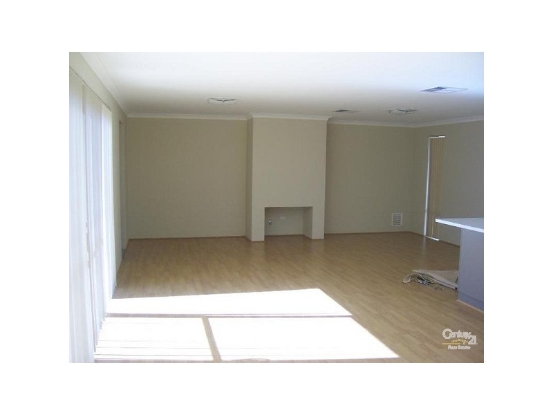 36 Claridge Circle, Thornlie WA 6108