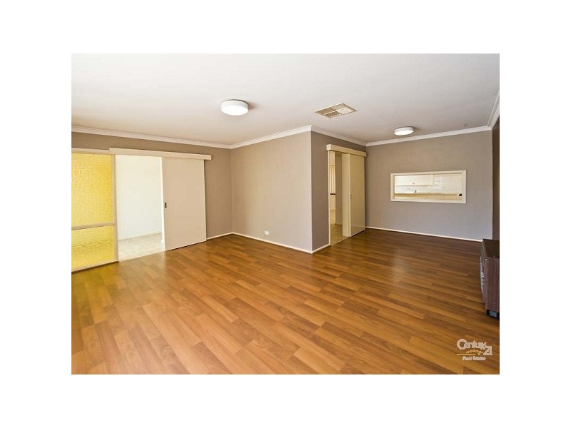 10 Matilda Street, Huntingdale WA 6110