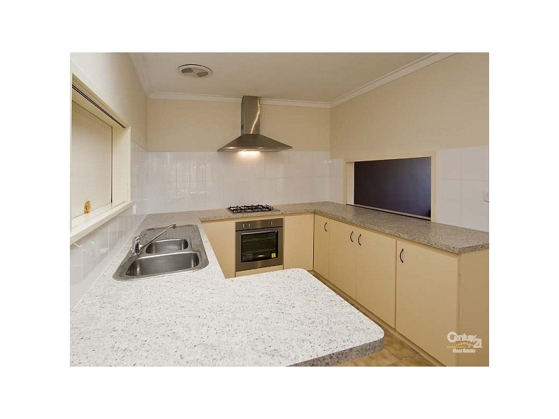 10 Matilda Street, Huntingdale WA 6110