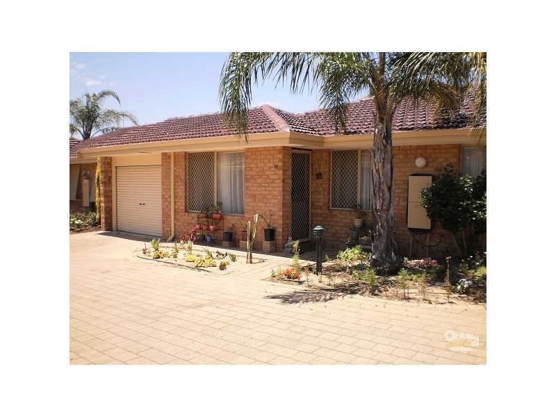 16/6 Lester Drive, Thornlie WA 6108