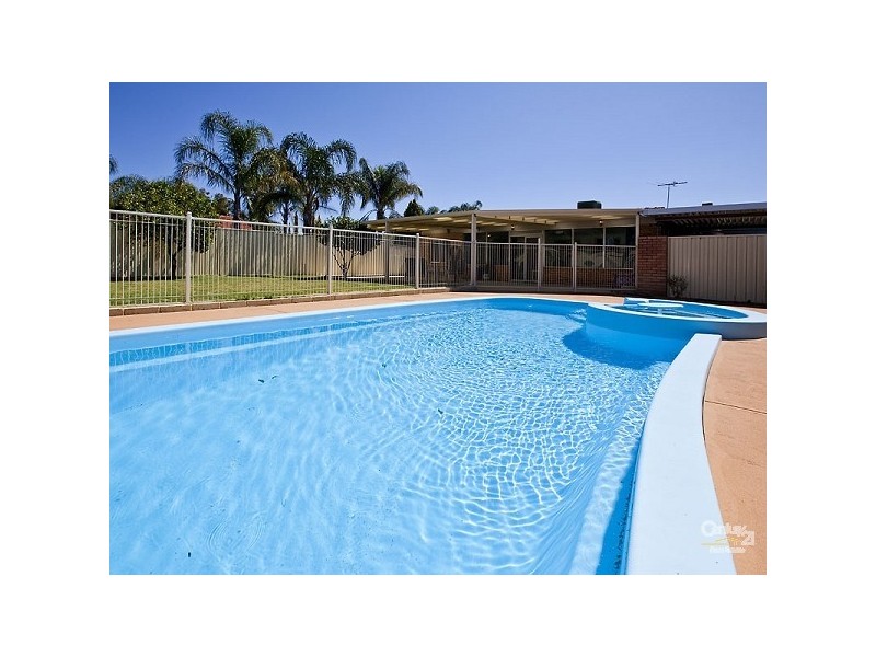 5 Platte Court, Gosnells WA 6110