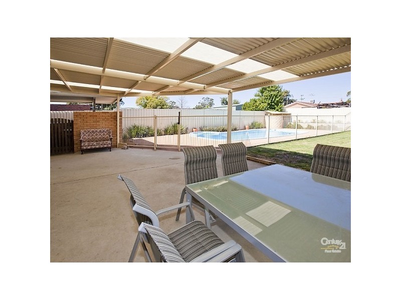 5 Platte Court, Gosnells WA 6110